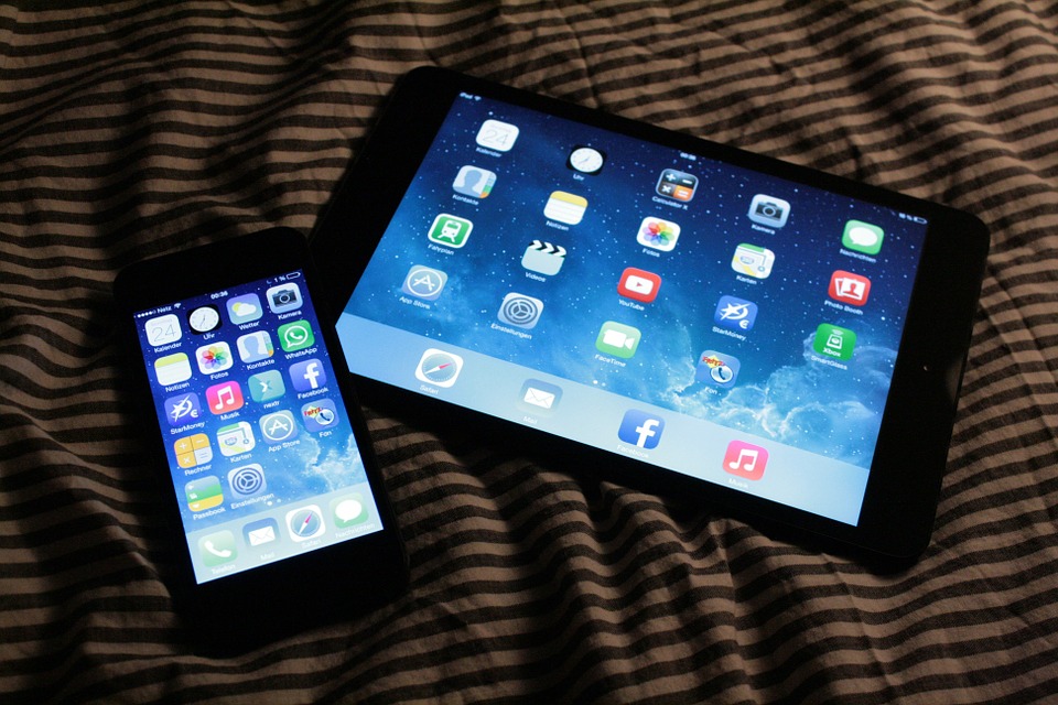 A recent hack may put every iPhone and iPad running iOS 8 to the beta iOS 13 in danger.